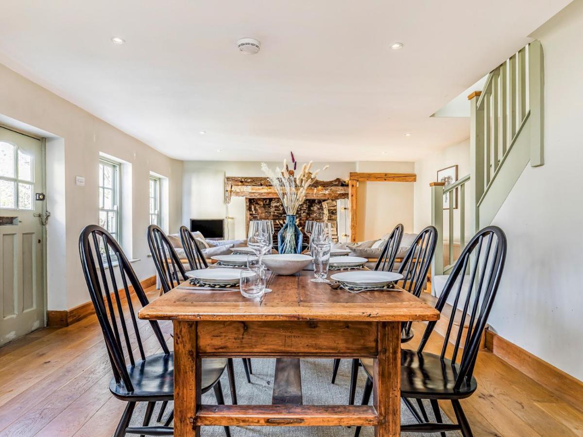 Pass The Keys Charming Downland Cottage Chichester Esterno foto