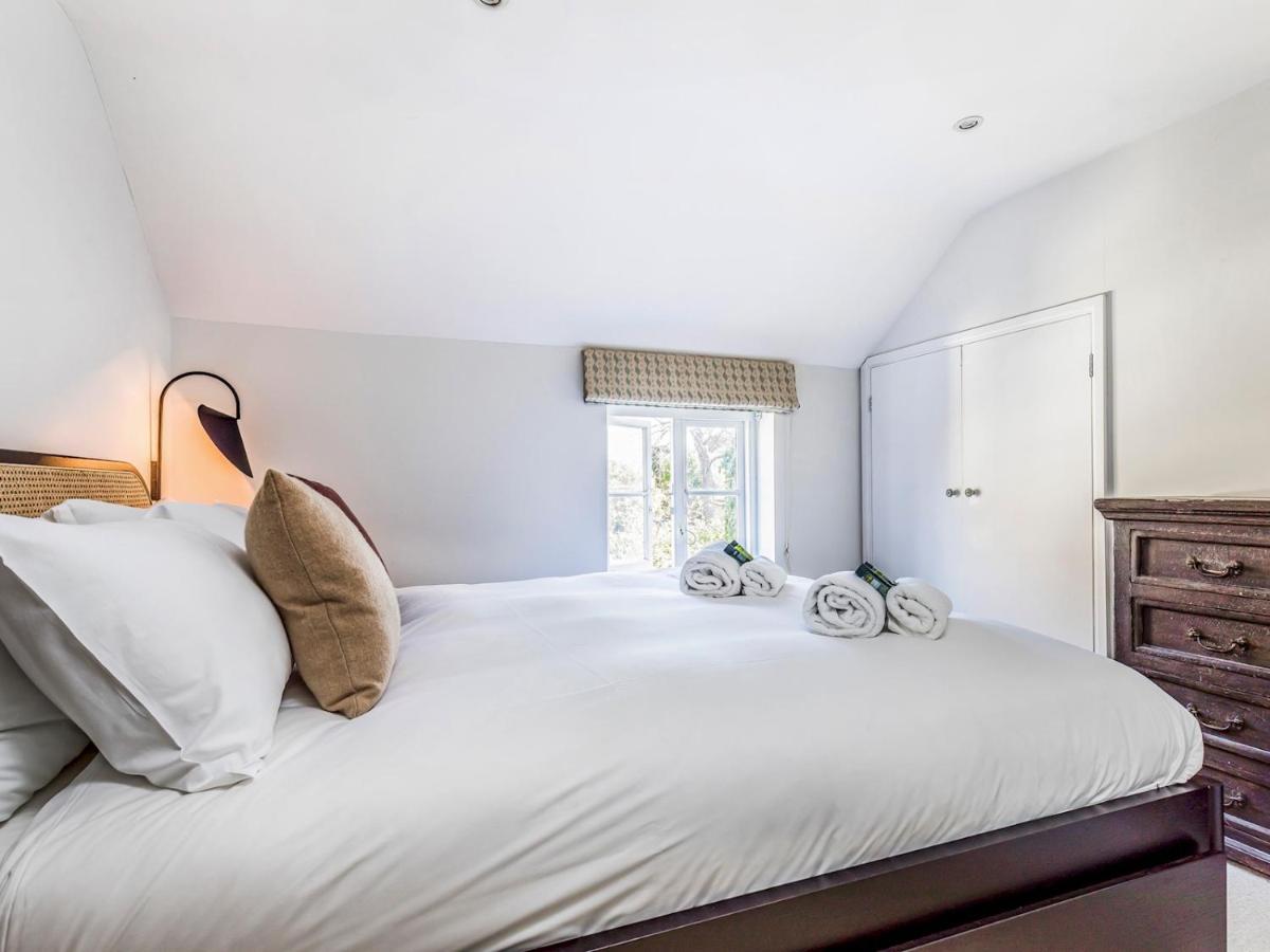 Pass The Keys Charming Downland Cottage Chichester Esterno foto