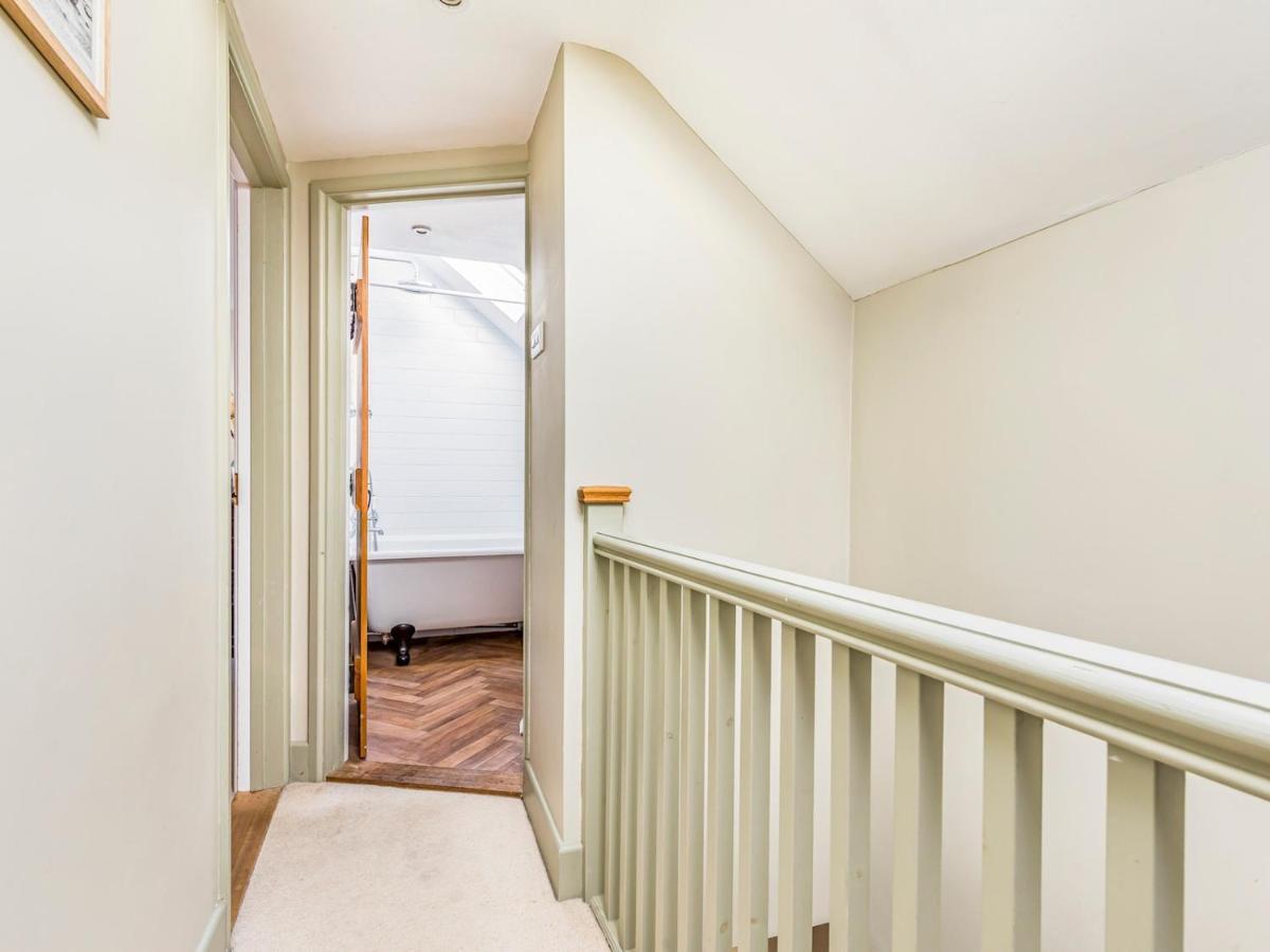 Pass The Keys Charming Downland Cottage Chichester Esterno foto